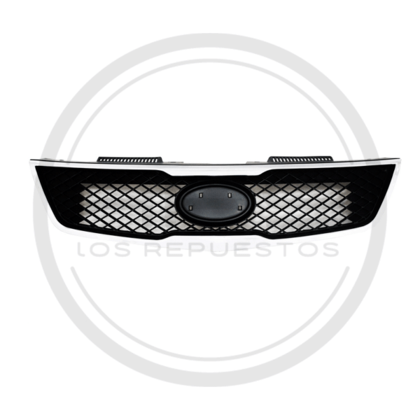 PERSIANA CROMADA/NEGRA MOLDURA KIA CERATO FORTE MODELO 2010