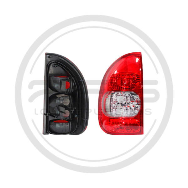 LAMPARA STOP IZQUIERDO 5 PUERTAS CHEVROLET CORSA MODELO 2000