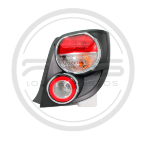 LAMPARA STOP DERECHO HATCHBACK CHEVROLET SONIC MODELO 2013 AL 2014