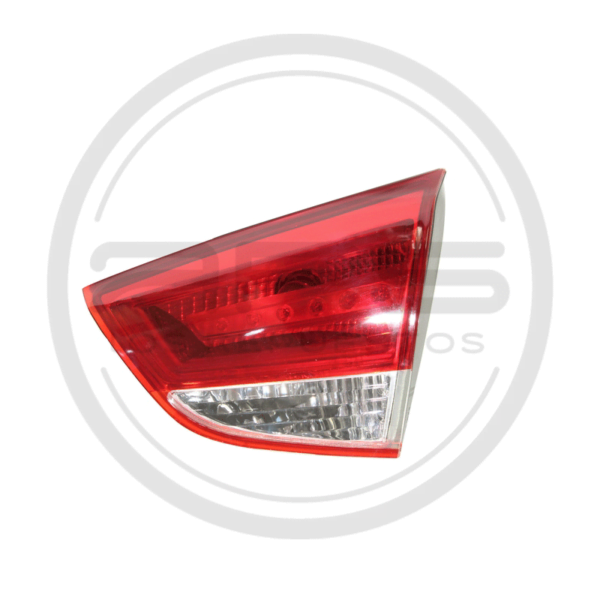 LÁMPARA STOP IZQUIERDA INTERNA HYUNDAI TUCSON IX35 MODELO 2013 AL 2015