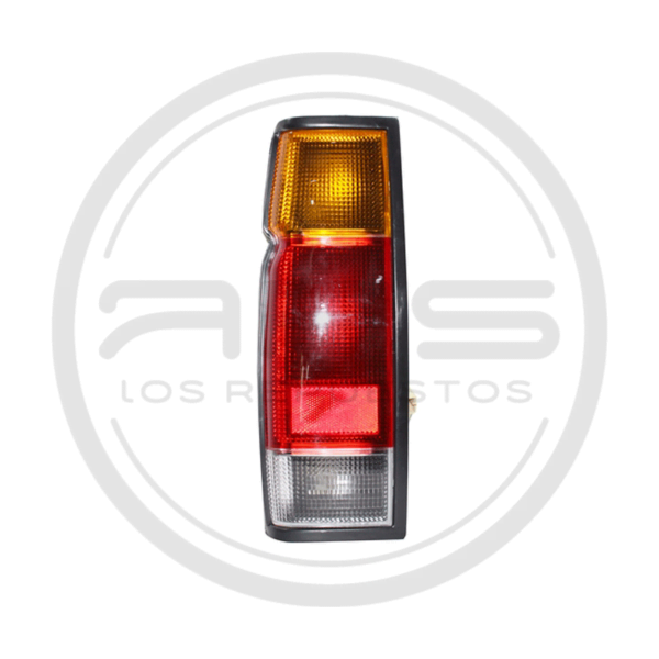 LÁMPARA STOP IZQUIERDO A/R/B NISSAN D-21 MODELO 1989 AL 1997