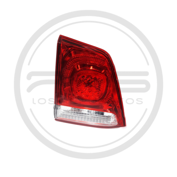 LÁMPARA STOP IZQUIERDO INTERNO LED TOYOTA LAND CRUISER SAHARA FJ200 MODELO 2008