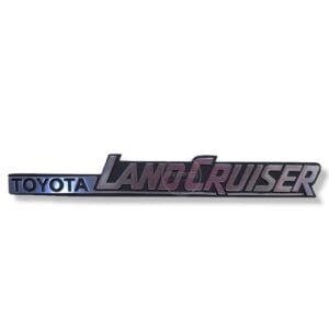 EMBLEMA TOYOTA LAND CRUISER "Largo Lateral Estampado"